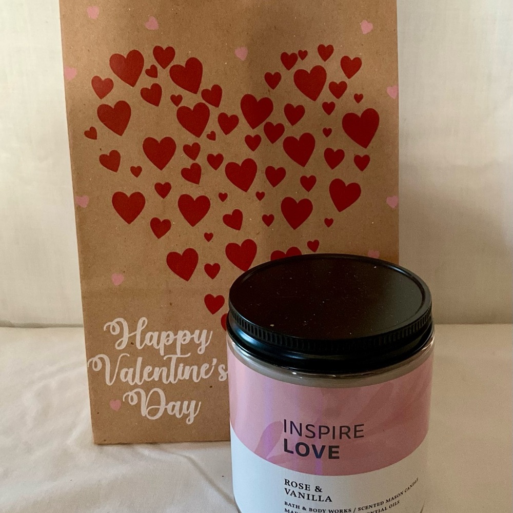 Inspire Love Rose & Vanilla Candle